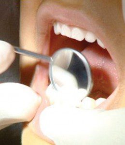 Maintaining Good Oral Health  During Cancer Therapy