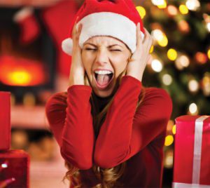 THE TOP 3 REASONS IT’S IMPORTANT TO  DESTRESS DURING THE HOLIDAYS